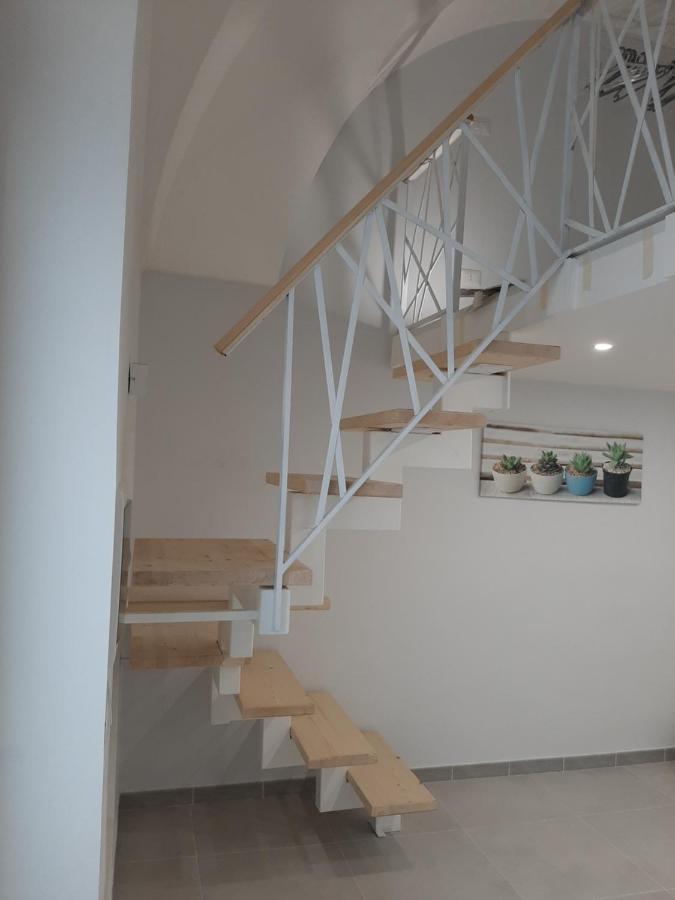 Bed Casa Vacanza Via Gallipoli - Corte Bari Μπρίντιζι Εξωτερικό φωτογραφία