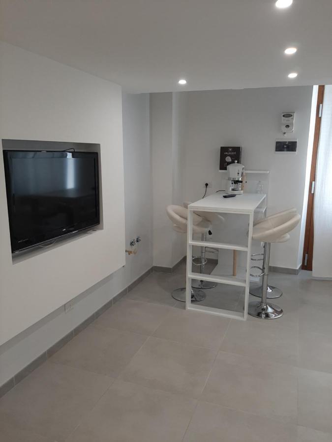 Bed Casa Vacanza Via Gallipoli - Corte Bari Μπρίντιζι Εξωτερικό φωτογραφία