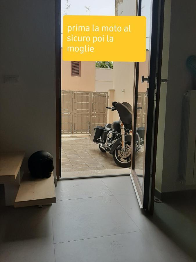 Bed Casa Vacanza Via Gallipoli - Corte Bari Μπρίντιζι Εξωτερικό φωτογραφία