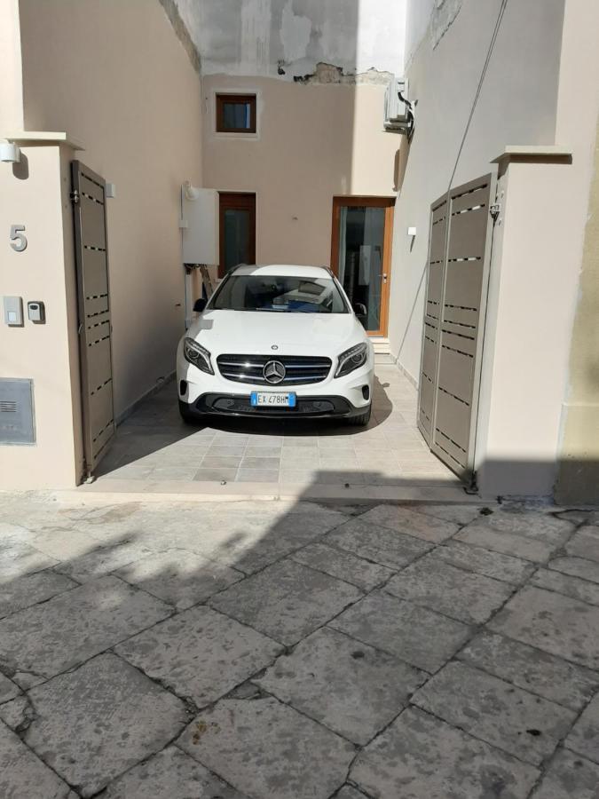 Bed Casa Vacanza Via Gallipoli - Corte Bari Μπρίντιζι Εξωτερικό φωτογραφία