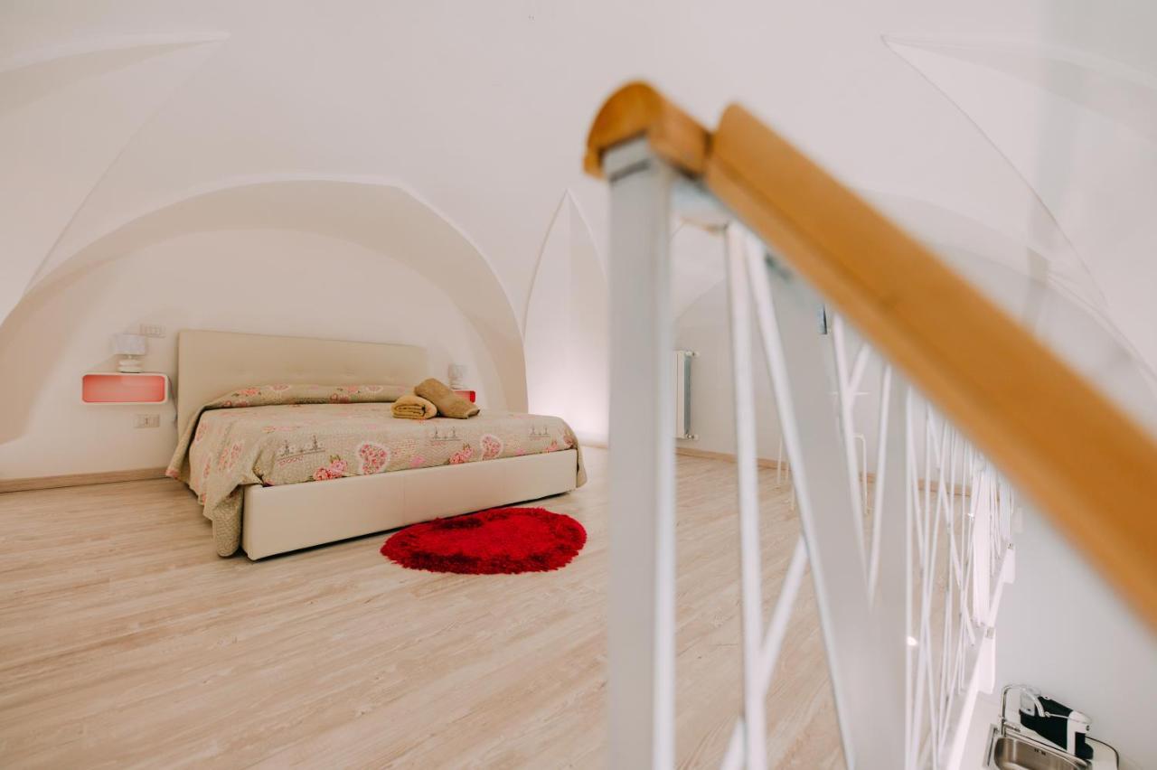 Bed Casa Vacanza Via Gallipoli - Corte Bari Μπρίντιζι Εξωτερικό φωτογραφία