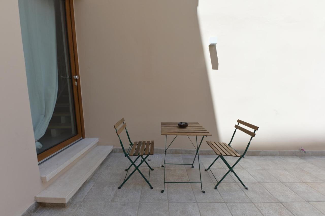 Bed Casa Vacanza Via Gallipoli - Corte Bari Μπρίντιζι Εξωτερικό φωτογραφία