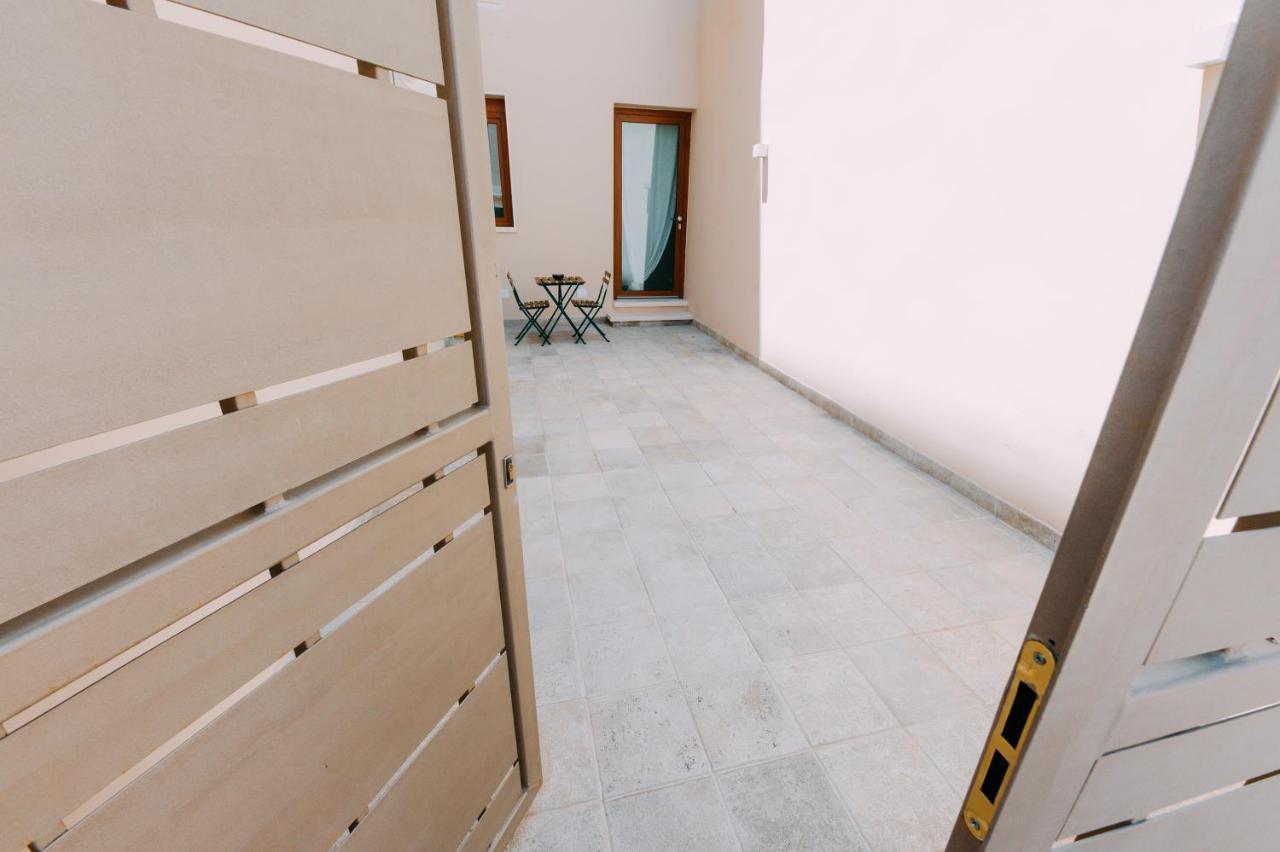 Bed Casa Vacanza Via Gallipoli - Corte Bari Μπρίντιζι Εξωτερικό φωτογραφία